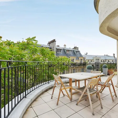 Guestready - Scenic Eiffel Tower View In 16th Arr. Apartment