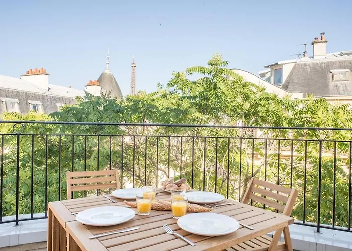 Guestready - Scenic Eiffel Tower View In 16th Arr. Paris
