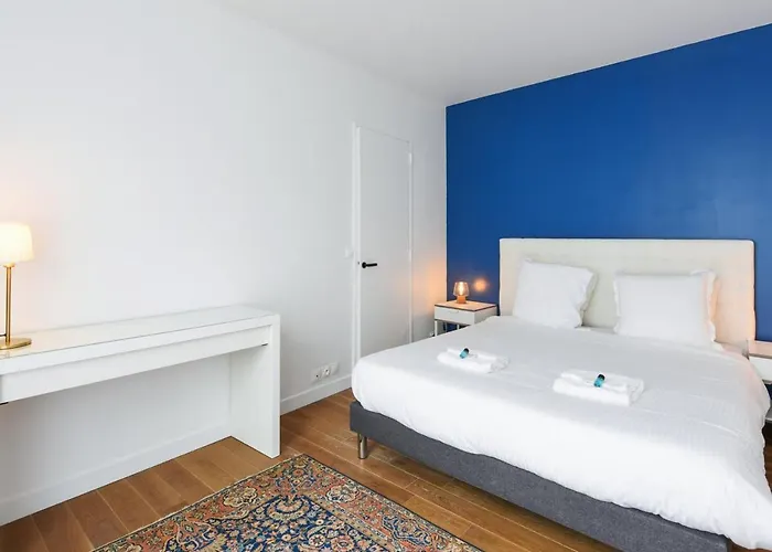 Guestready - Scenic Eiffel Tower View In 16th Arr.