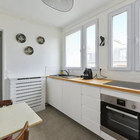 Guestready - Scenic Eiffel Tower View In 16th Arr. * باريس
